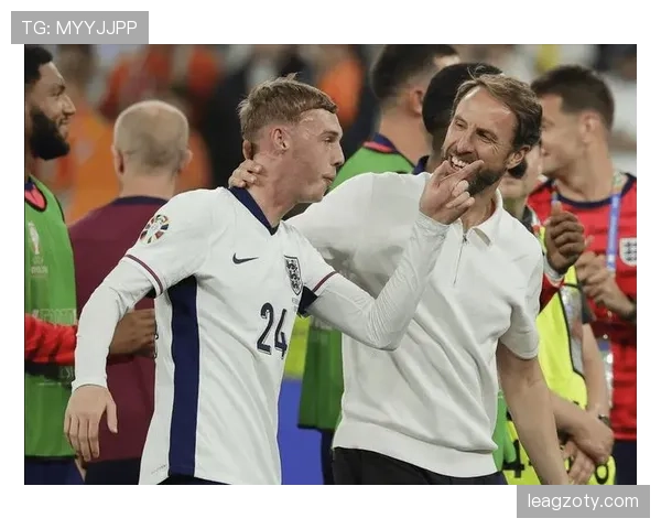 帕尔默与萨卡：成长潜力与战术适配性的关键差异解析