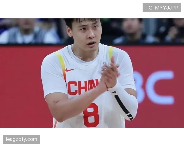赵睿比赛间隙居然带着这个，感觉明星生活都没他真实